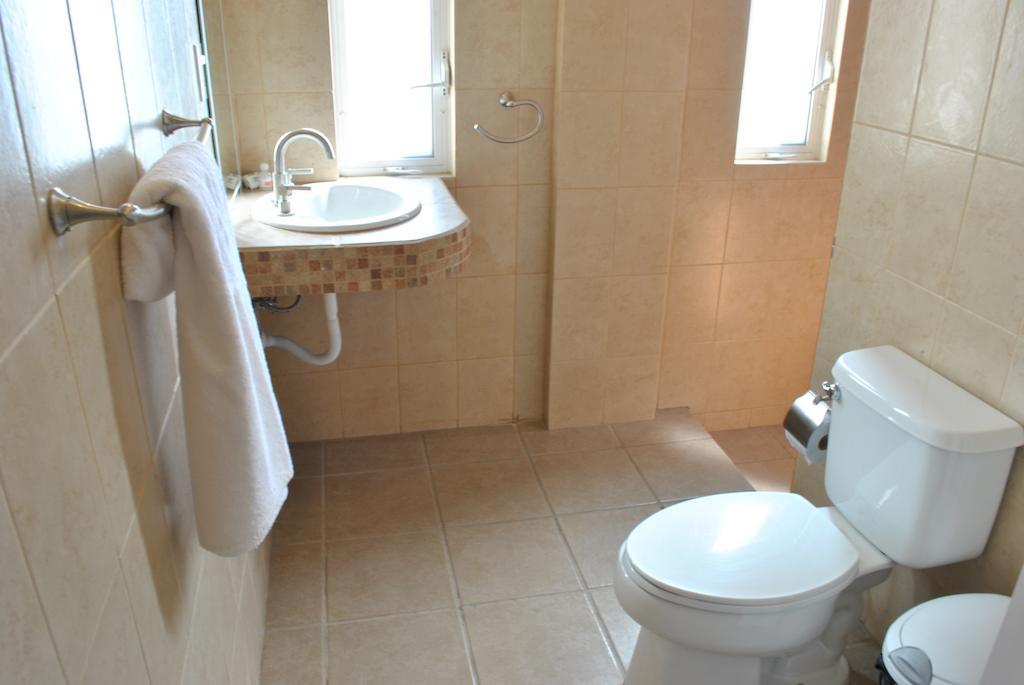 Hotel San Miguel Penjamo Bagian luar foto